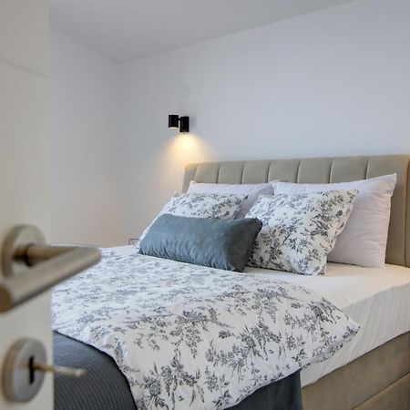 Visumapartments Senj  Bagian luar foto