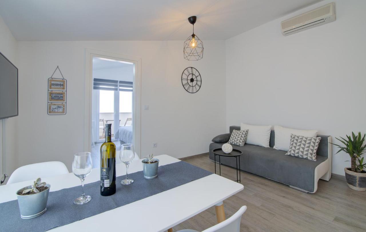Visumapartments Senj  Bagian luar foto