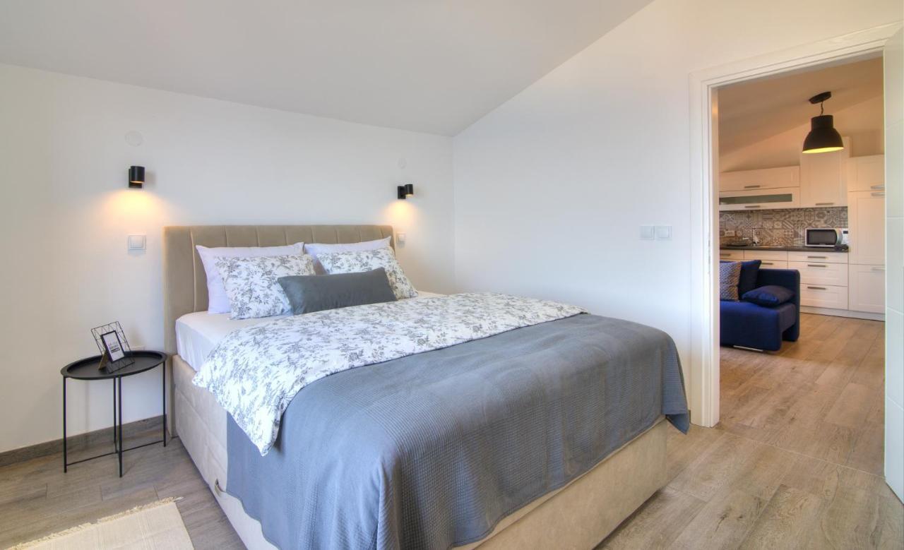 Visumapartments Senj  Bagian luar foto